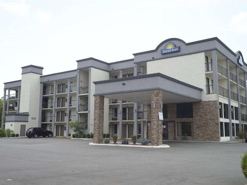 Days Inn By Wyndham Kodak/Sevierville Intrstate Smokeymntns Zewnętrze zdjęcie