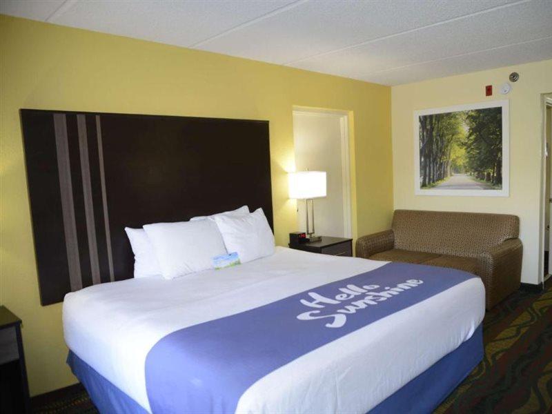 Days Inn By Wyndham Kodak/Sevierville Intrstate Smokeymntns Zewnętrze zdjęcie