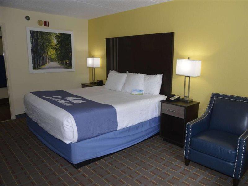 Days Inn By Wyndham Kodak/Sevierville Intrstate Smokeymntns Zewnętrze zdjęcie