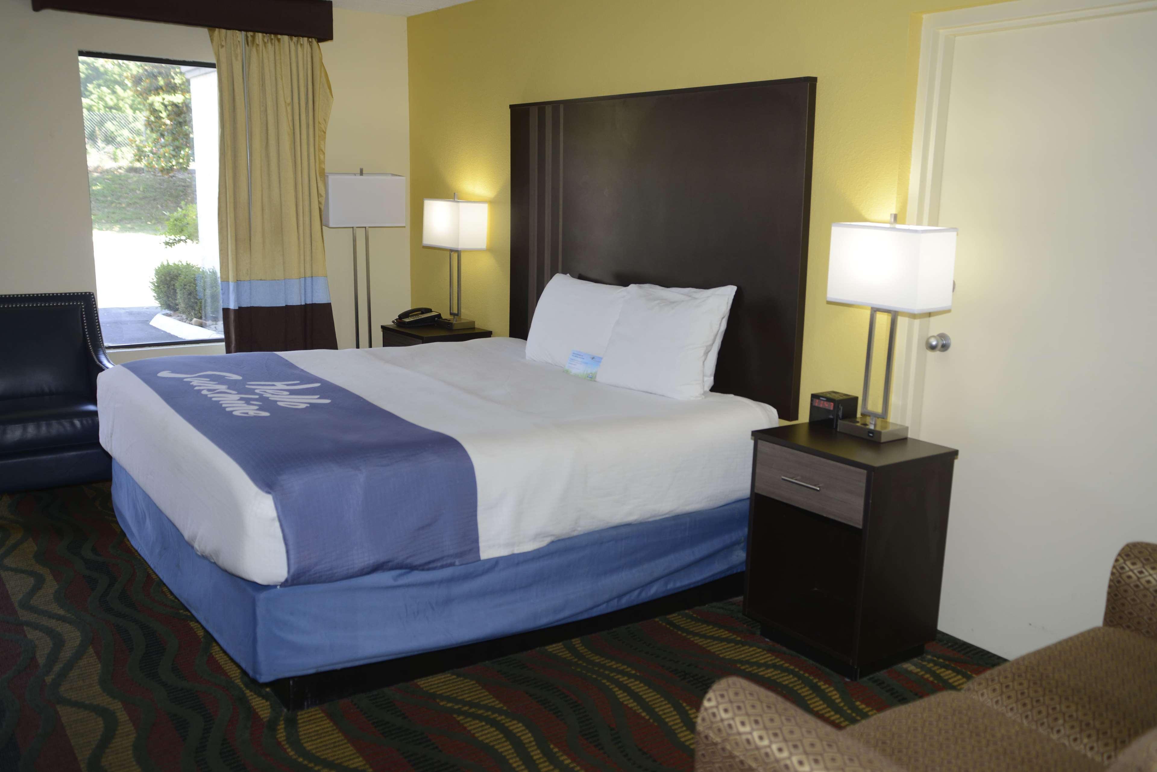Days Inn By Wyndham Kodak/Sevierville Intrstate Smokeymntns Zewnętrze zdjęcie