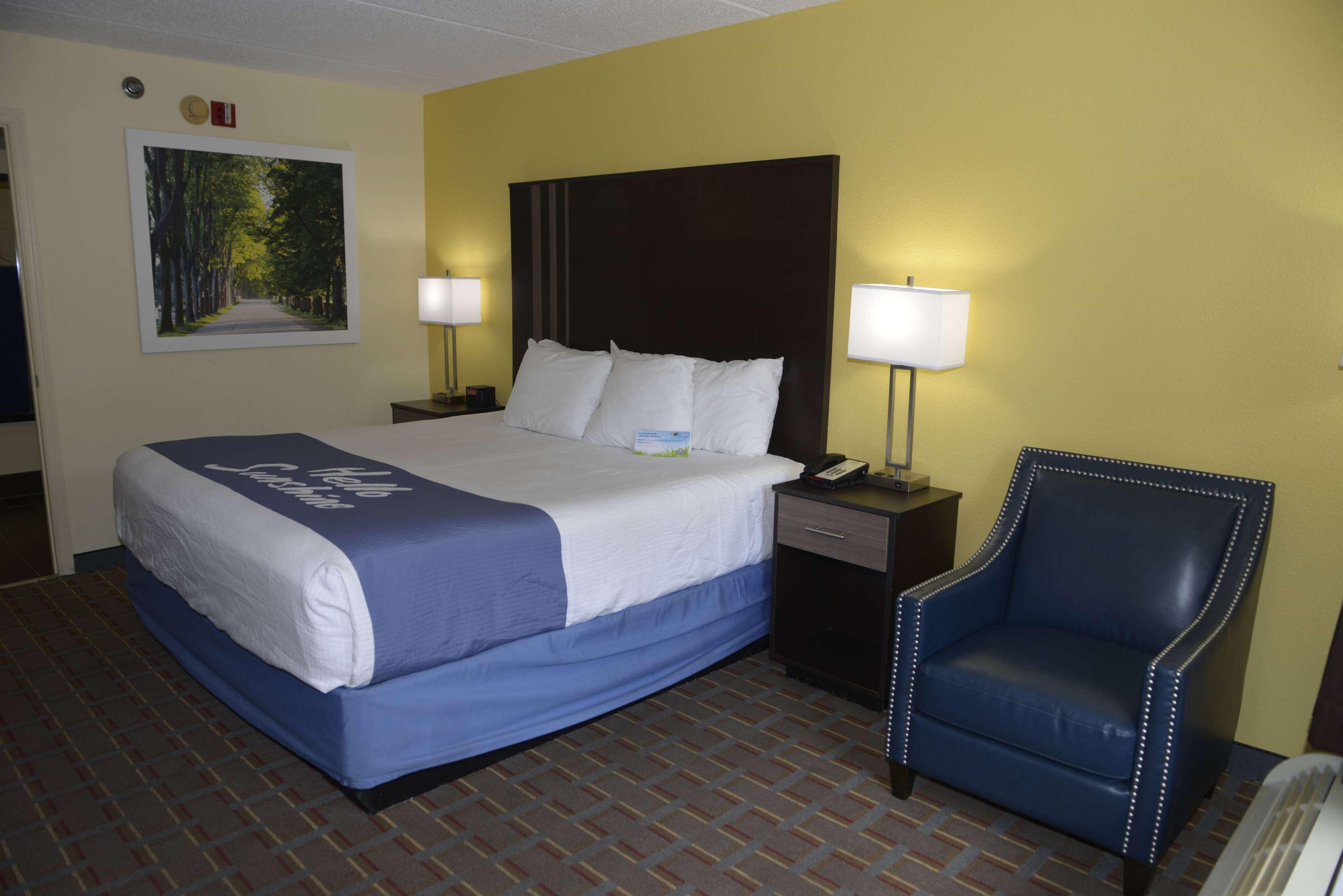 Days Inn By Wyndham Kodak/Sevierville Intrstate Smokeymntns Zewnętrze zdjęcie